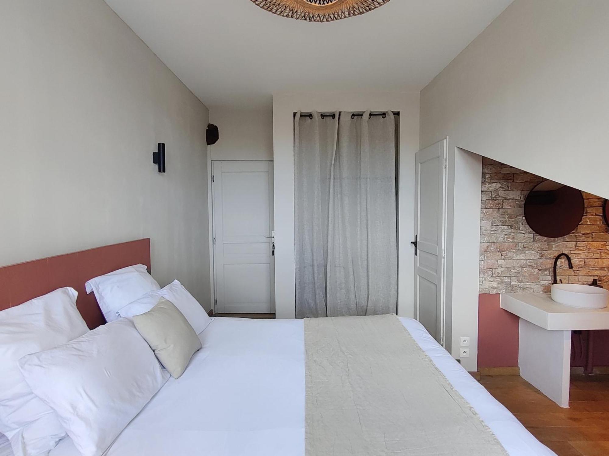 เล ปาลมิเยร์ ช็องบร์ โดต Hotel เมซ ห้อง รูปภาพ